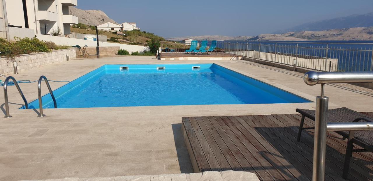 Studio Apartma Pag Blue Ocean 1 With Sea View Pag Town Eksteriør billede